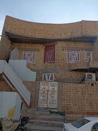 بيت + شقه مأجره في منطقت الشعله البيع او مراوس 07808200155