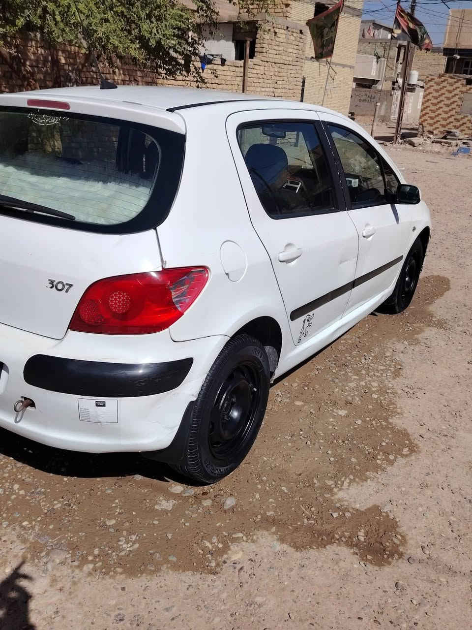 السلام عليكم بيجو 307 موديل 2006 كير و محرك 1600 كير ومكينه وكهربائيات وصدر ١٠٠ ٪ادامه كامله باتري جذيد وصدر جديد السياره باسمي بيه ٣ قطع صبغ  ادامه كيد وممكينه وزيت بلكامل سياره جاهزه ررقم انبار مكان بغداد *********** سعرها ٤٥
