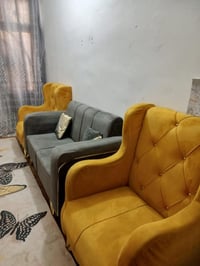 تخم • مستخدم قليل • شهداء سيف سعد