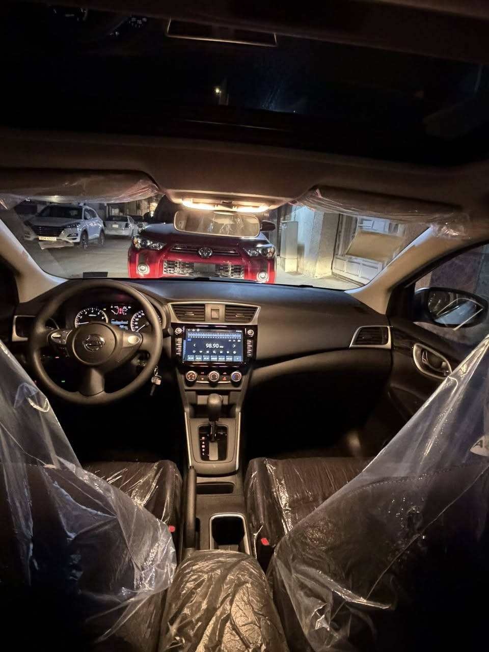 سلام عليكم ورحمة الله وبركاته
نيسان سنترا 2025 زيرو زيرو 
ماشيه 160 زيرو 
رقم اربيل باسمي شخصيا 
محرك 1600cc 
موصفات سياره 
فتحه سقف
تحكم ستيرن 
تبريد قطعتين 
فول الفول 1/1 
مكاني بغداد الغدير ساحه ميسلون 
سعر 139 وبيه مجال حك جيه
***********
