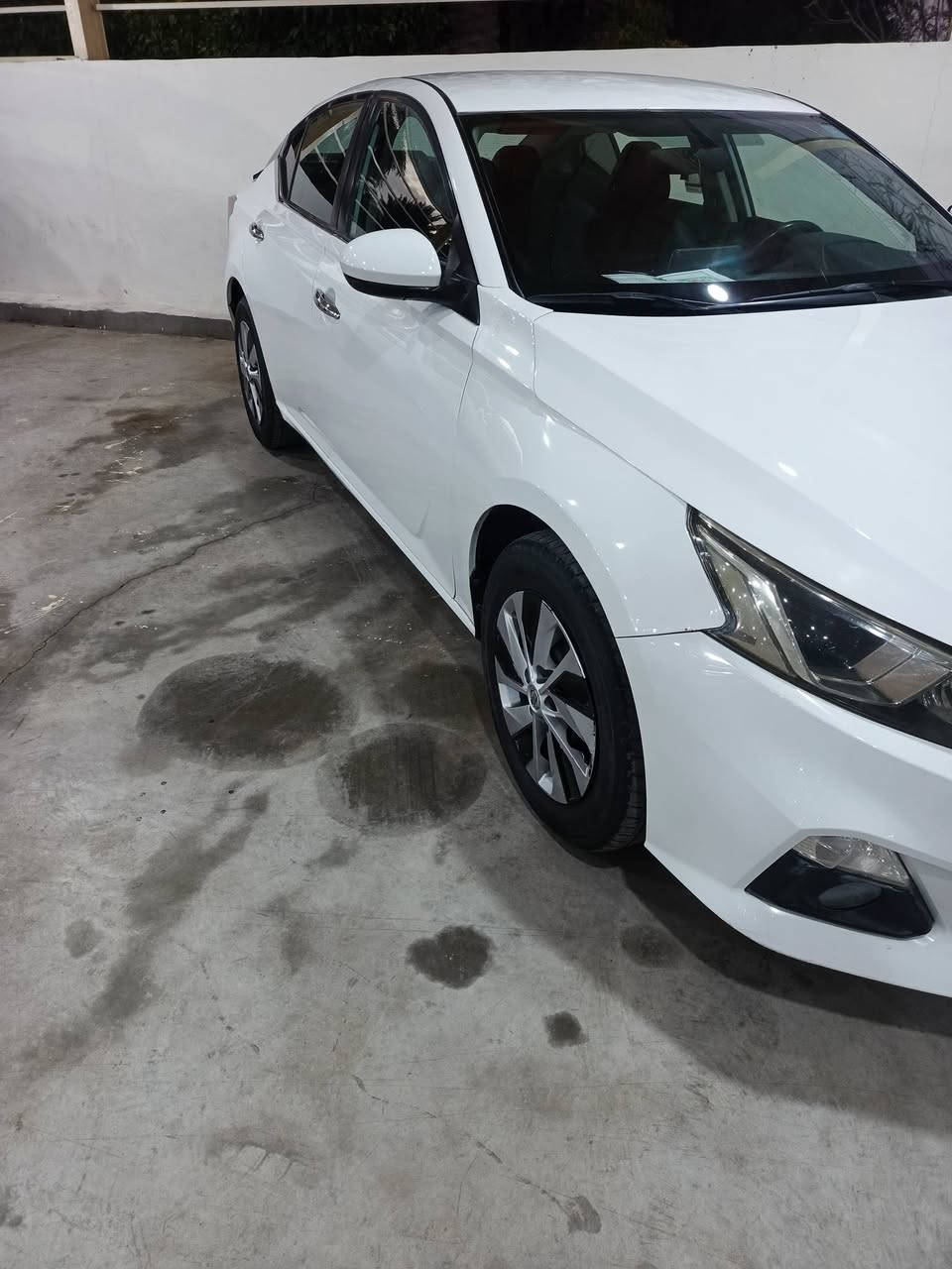 سلام عليكم نيسان التيما موديل ٢٠٢٠ ضرر جاملغ وبنيد و بيهة بارد بالقمارة مثل ما موضح بالسونار رقم بغداد الدولي الجديد تحويل ثاني يوم السيارة جديدة بمعنى الكلمة السعر ١٣٠ و بيهة مجال حك الجية المكان تقاطع القدس هاتف ***********
