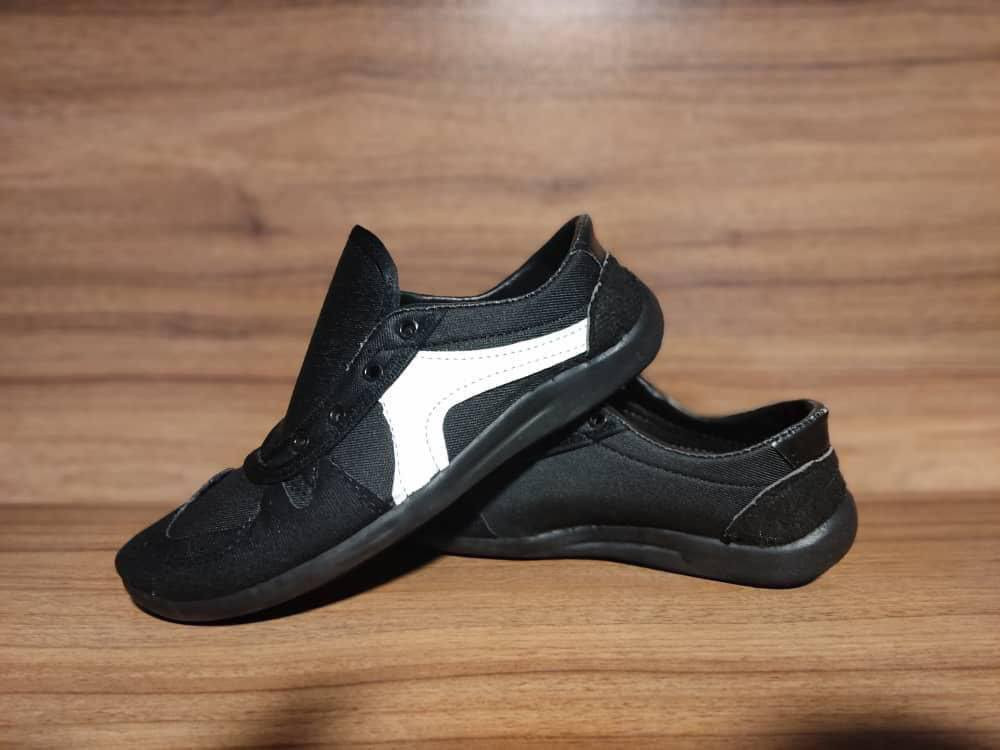 حذاء عمل  تايكر  علبة ايـ ـراني
كارتون 12 قطعة لون واحد. 
سعر الدرزن الرجالي خشن26 الف. 
سعر الدرزن الشبابي 24 الف. 
سعر الدرزن الولادي 22 الف. 
🚛يوجد توصيل لجميع المحافظات.
يمكنك الاختيار من قناتنا على التليكرام 
https://t.me/thayi99R


**إذا كنت صاحب هذا الإعلان وتريد حذفه لأي سبب، رجاءا أرسل رسالة إلى الدعم الفني**