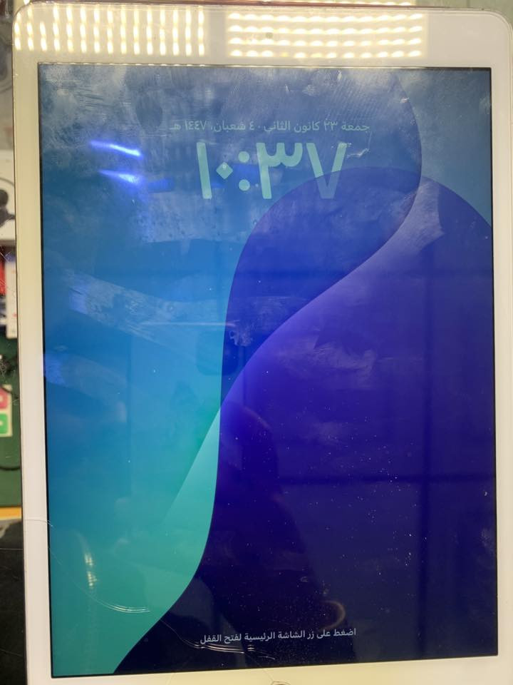 السلام عليكم ايباد 8للبيع نضيف ستخداد شخصي ذاكره 32بس الدكمه مال البصمه واكفه السعر 175-الرقم ***********
