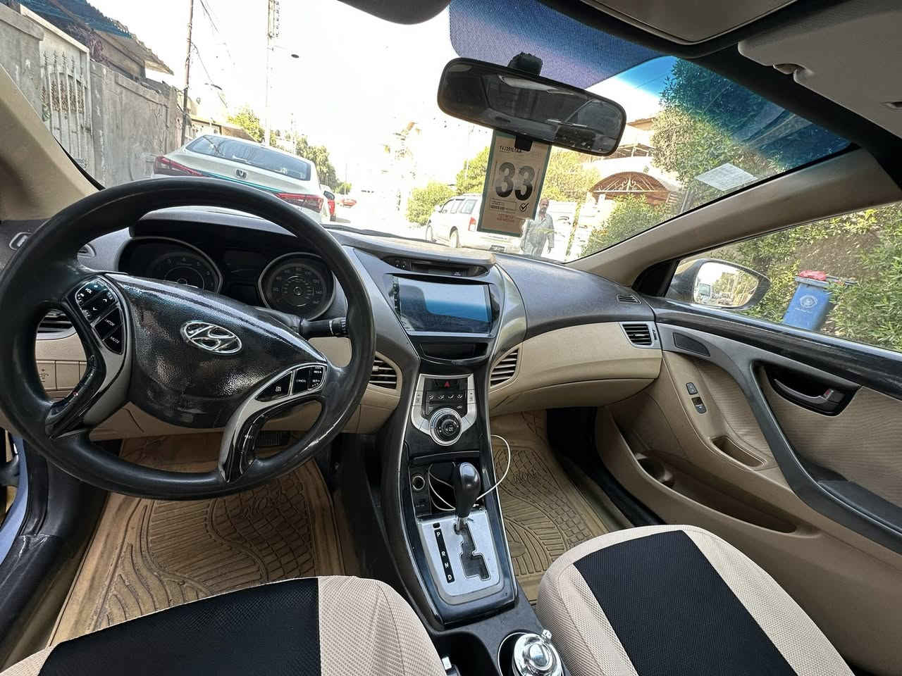 السلام عليكم النترا موديل 2012وارد امريكي حادثه من امريكا قماره والباقي ليبل واحد كير ومكينه خير وبركه 1800دوش 
منضومه تبريد جديده منضومه زنون رقم بغداد بسمي تحويل ثاني يوم السعر 84وبيه مجال ***********
