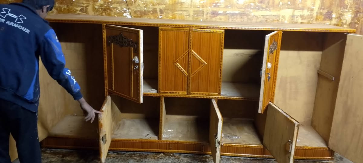 بوفيه ثلاثة متر لبيع تسكام يوجد خدمة توصيل


**إذا كنت صاحب هذا الإعلان وتريد حذفه لأي سبب، رجاءا أرسل رسالة إلى الدعم الفني**