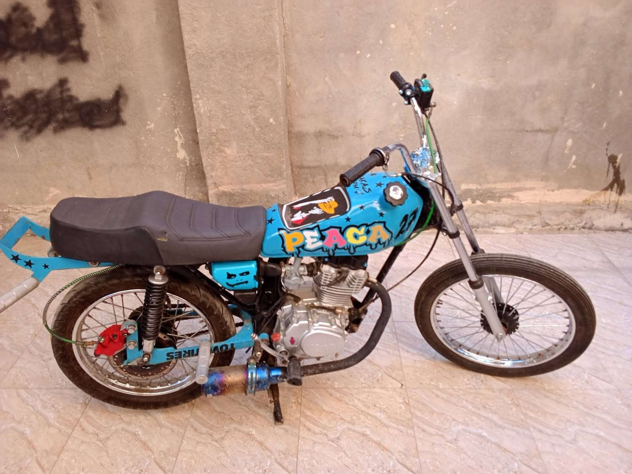 دراجة ب800 كلش جديدة وحلوة مكينة جيدة وغراض


**إذا كنت صاحب هذا الإعلان وتريد حذفه لأي سبب، رجاءا أرسل رسالة إلى الدعم الفني**