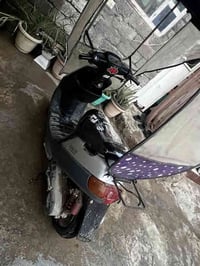 ماطور بزون  للبيع مكينه مامفتوحه نضيف سعر 290 وبي مجال للشراي  0750668...