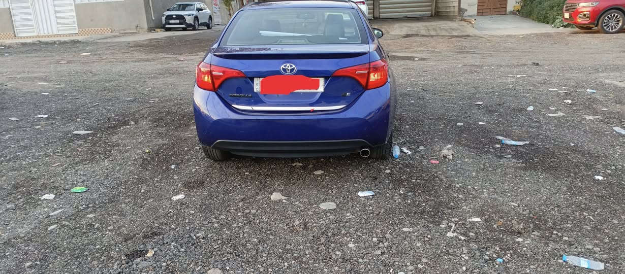 سلام عليكم كورله موديل 2019 السياره رقم ديالئ انكليزي بسمي تحويل مرور الغزاليه سياره بيها حادثها اثنين ابواب امبدله نفس الون أو بل عراق بيها بنيد أو جاملغ  اي استفسار للتواصل عله الرقم ***********
