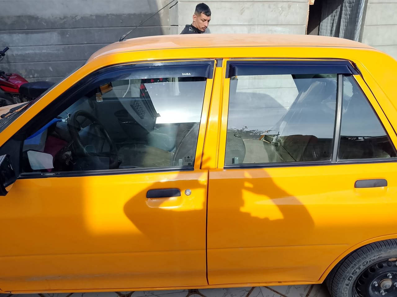 سلام عليكم ورحمه الله وبركاته 
سايبه موديل 225جديده الله شاهد من شركه لبيت كبل سياره كامله آخر حبيه كبل لشارع 
اني لمالك مالتهه يعني بسمي سياره 
تحتوي عله منضومه مال غاز رقمهه بابل سنويه جديده
سياره سعرهه هدعش مليون اوخمسميه مجاله جدن بصيط غير متواجد علفيس 
رقم لهاتف ‏‪***********‬‏
