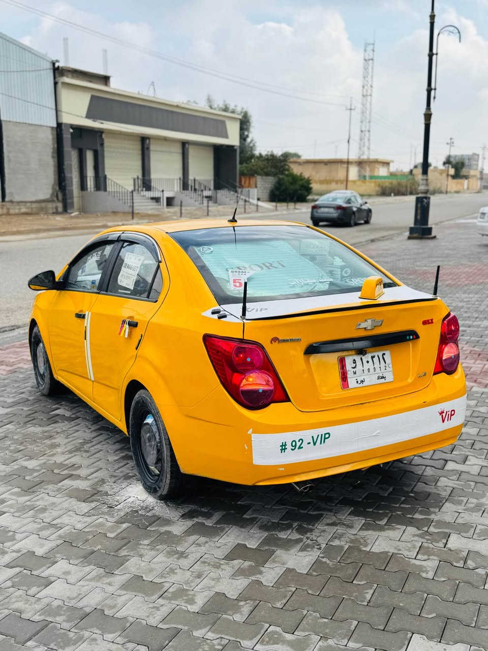 شوفليت سونيك موديل 2012
سياره خير من الله بدون مسروف سعر50$
مكان كركوك 
***********
*********** كركوك, العراق
