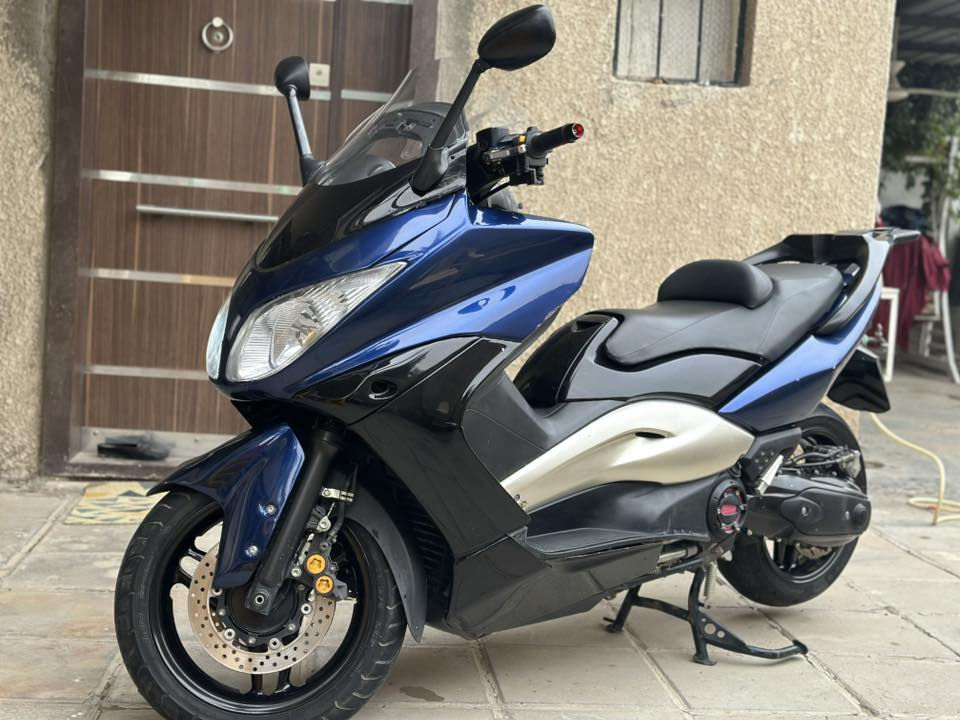 السلام عليكم تي ماكس موديل 2011 للبيع دراجه ماشيه 13 الف مكان بغداد للاستفسار اكثر ***********
