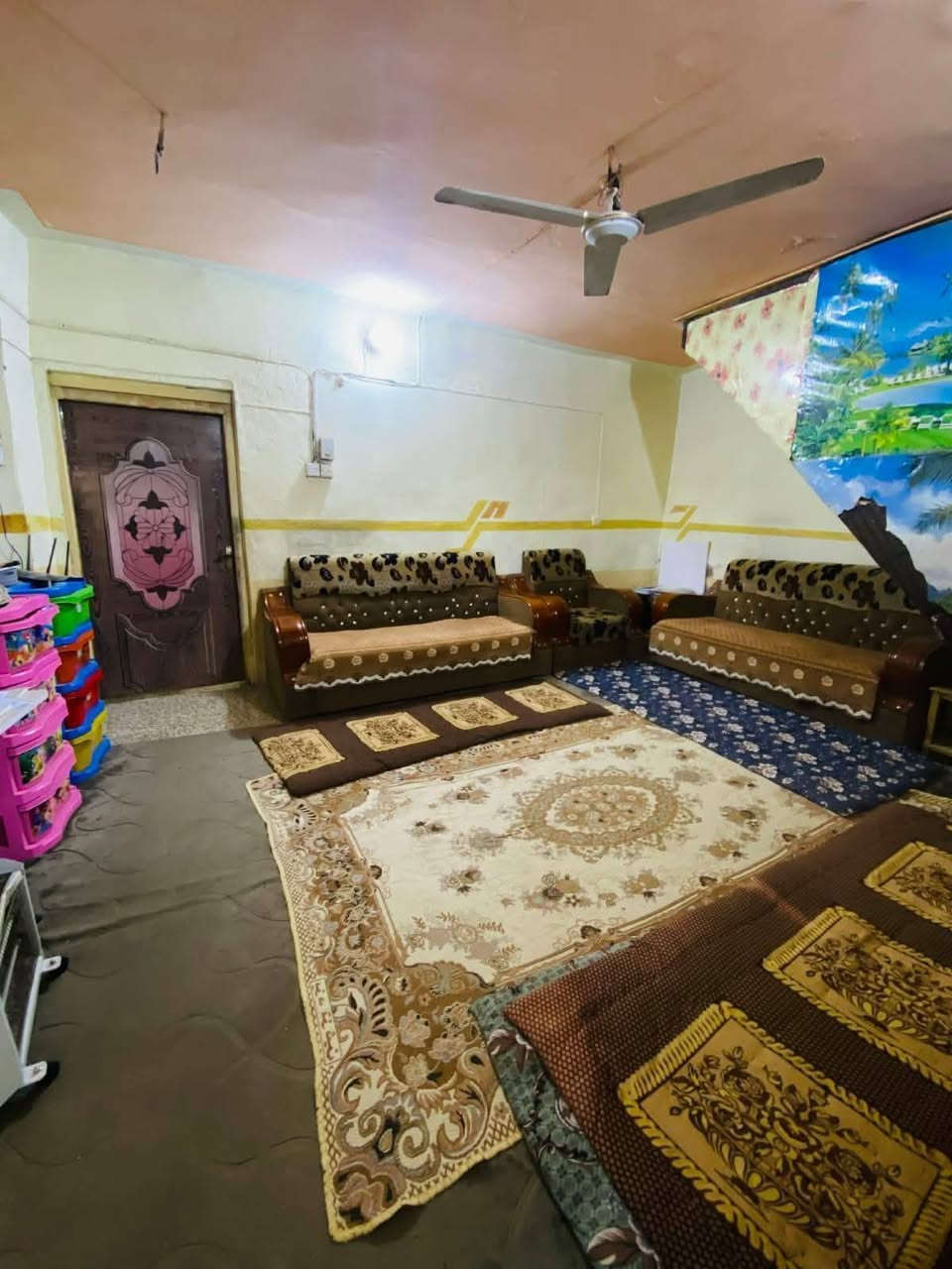 دار للبيع طابو صرف 
الموقع حله نادر الثانية خلف حسينه الصادق
المساحة 100م²(7.75) الواجة
التفاصيل بناء قديم صالح للسكن
غرفة نوم
هول
مطبخ
صحيات
الطابق الثانيغرفة صغيره وبيتونه
للاستفسار 
اتصل بالارقام التاليه 
***********
موقع المكتب حله نادر الاولى الشارع الرئيسي مقابيل دائره اتصالات بابل 
مكتب علي السلطاني للعقار
17
