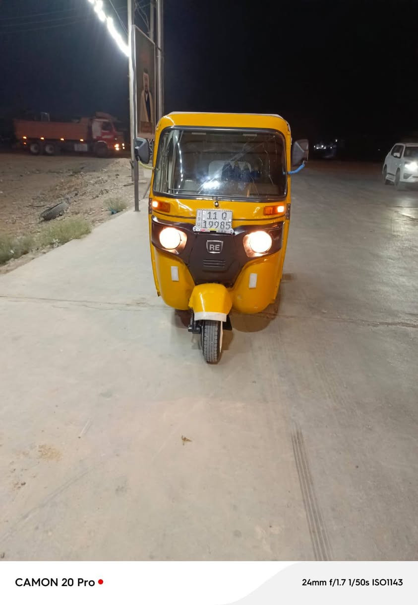 سلام عليكم تكتك البيع كفالة بية بس دوس مصلحة 2018سعر6وبية مجال بسمي مكان بغداد النهروان/***********
