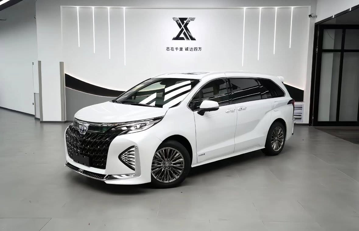 Toyota Sienna exterior upgraded with Kadgar body kit, curtain roof rack and glossy black wheels.
Complete vehicle export & Parts shipment.


**إذا كنت صاحب هذا الإعلان وتريد حذفه لأي سبب، رجاءا أرسل رسالة إلى الدعم الفني**
