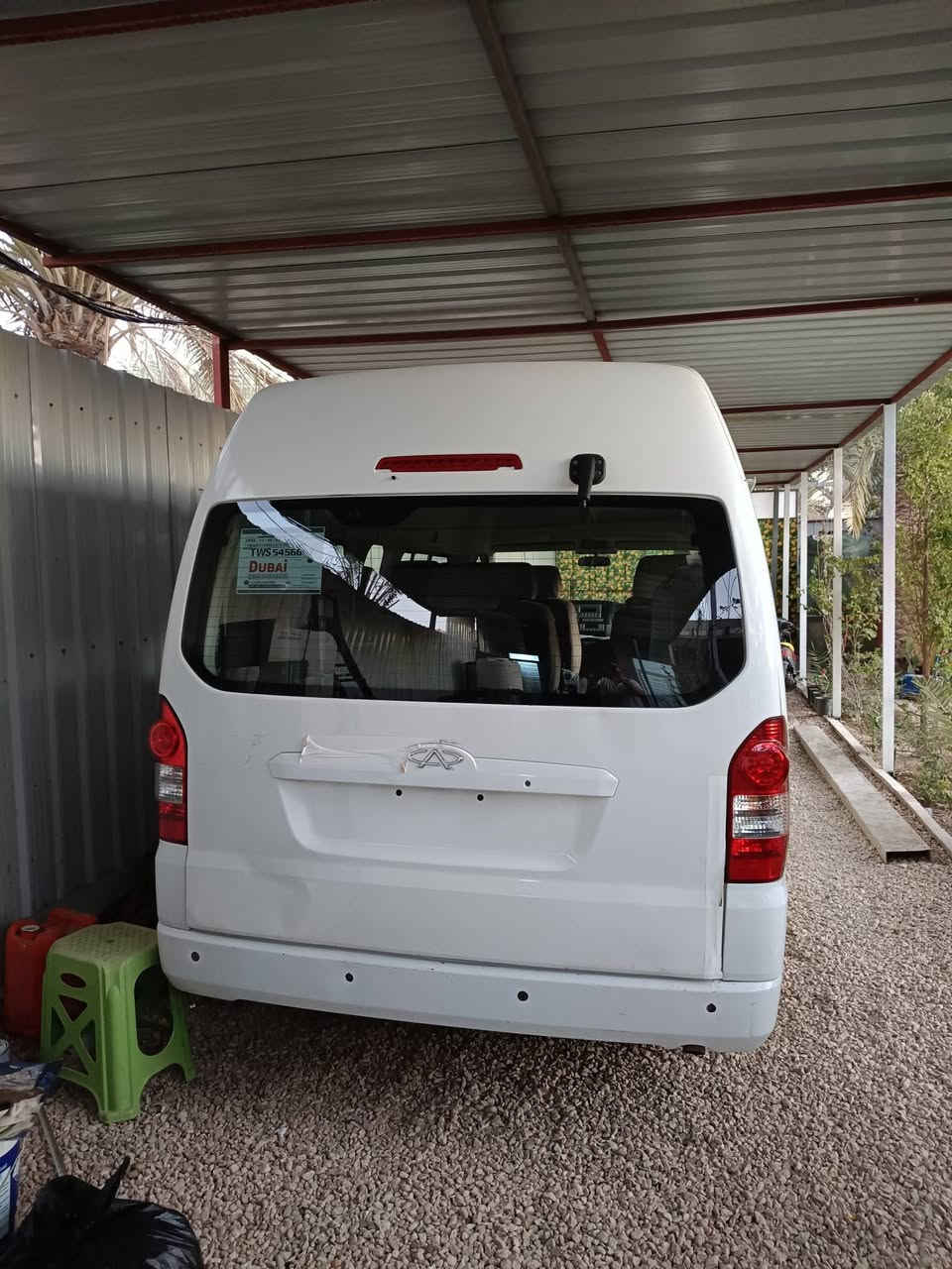 السلام عليكم شيري 2012 زيرو مخزنه بيها طخات بالگشر تخم نكسن ما بيها ارقام ولا اوراق ***********
