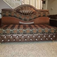 طقم مستعمل • ١١مقعد • خشب عراقي