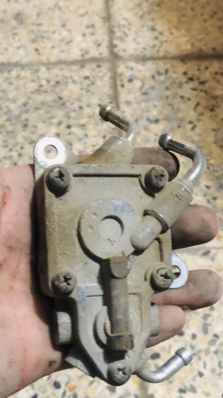 سلام عليكم كلجات ماكس رياضي زوج ويا قايش وخرز كت كامل٧٥ الف قفل
كلجات سكنس رياضي زوج بس بدون صفاكات ٥٠ الف قفل
كلج ماكس بلادي ويا قايش وخرز سعره ٢٥ الف قفل
صارنصه سكنس رياضي قطعتين سعرها ٣٥ الف قفل
فاكيوم سكنس او ماكس مضلع او بوليس بلادي مال تفصيخ سعره ١٥ الف قفل
دبل خلفي بلادي ماكس اصلي تفصيخ سعره ١٠
دبل امامي ماكس بلادي يحتاجله تجفيت سعره ١٠
مكاني بغداد السكان 
رقمي***********
