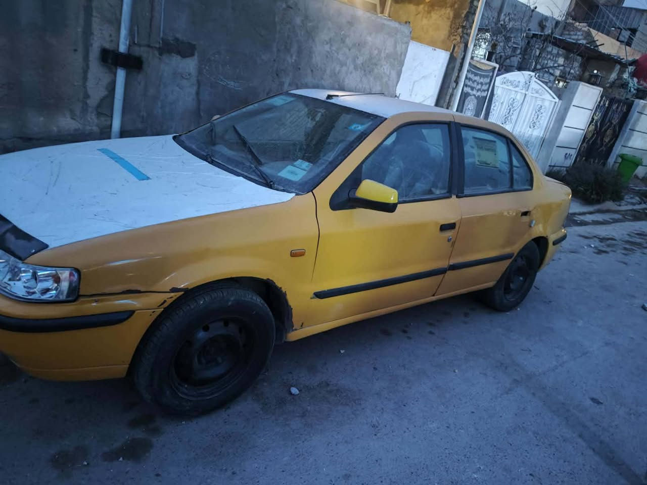 للبيع فقط
سمند موديل ١١ 
جاهزة من كلشي للبيع 
سيارة نظيفة داخل وخارج كير مكينة تايرات 
امانة الله سيارة جاهزة من كلشي 
سعرها 30$ وبيها مجال شي بسيط للشرأي جماعة ال25 لا تعلق 
مكاني بغداد الحسينية 
الشراي يتصل 
***********
