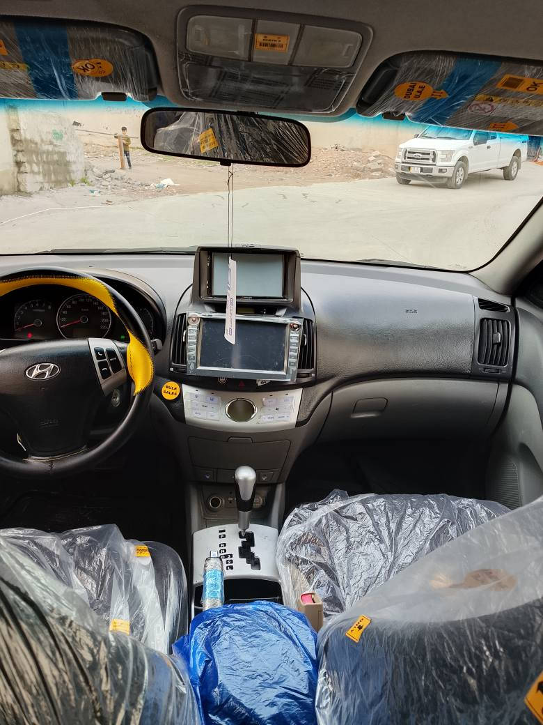 ***********
٢٠٠٩ أربيل, العراق
