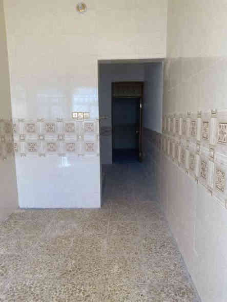 مكتب ولايه علي 

بيت للبيع المساحه 100متر زراعي سند 25 بنيان جديد  

أساس تجعيب بنيان بلوك سقف عكاده

يحتوي على غرفه وصاله واستقبال. صحيات داخليه + خارجيه ولمكشوفه وطارمه 

 مع البيت تانكي مي وماطور  جديد وخط مولده واصل 

 العنوان البراكيه شارع المعمل خلف جامع الخزاعل 

السعر المطلوب 20 مليون 

للاستفسار اتصال أو واتس اب 
***********
أبو علي
