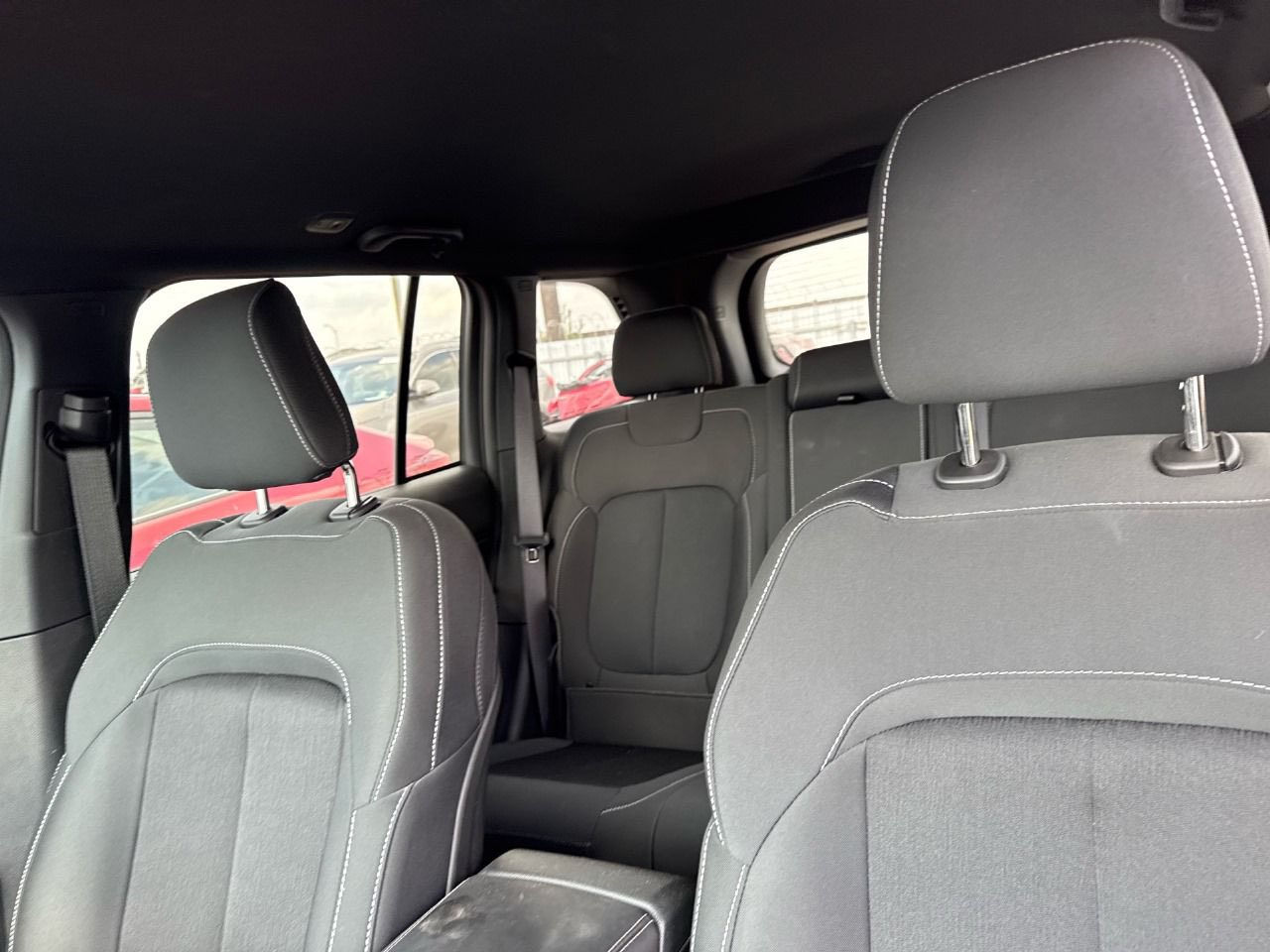 سيارة جيب لاريدو للبيع 
بدون ايرباك 
2025 
ب245ورقة
للتفاصيل اتفضل خاص


**إذا كنت صاحب هذا الإعلان وتريد حذفه لأي سبب، رجاءا أرسل رسالة إلى الدعم الفني**