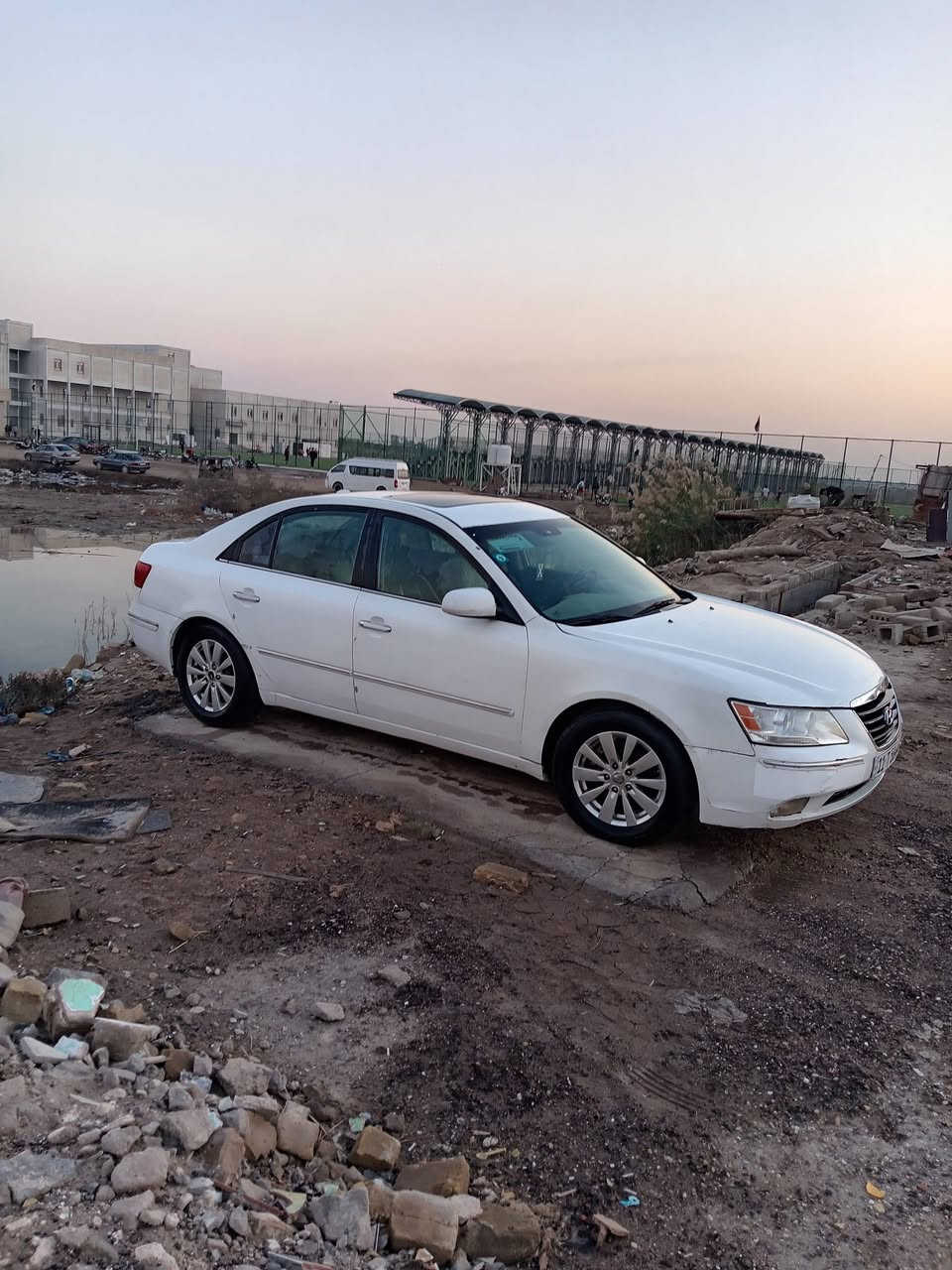 السلام عليكم
للبيع سوناتا موديل 2008
فوال مواصفات 1/1
مكينه 3300
رقم بغداد الدولي وهزه جديده
تحويل مباشر
صدر امامي خلفي جديد
تخم تاير جديد 
السعر 90 $ بيها مجال قليل
مكاني سوك الشيوخ 
***********
