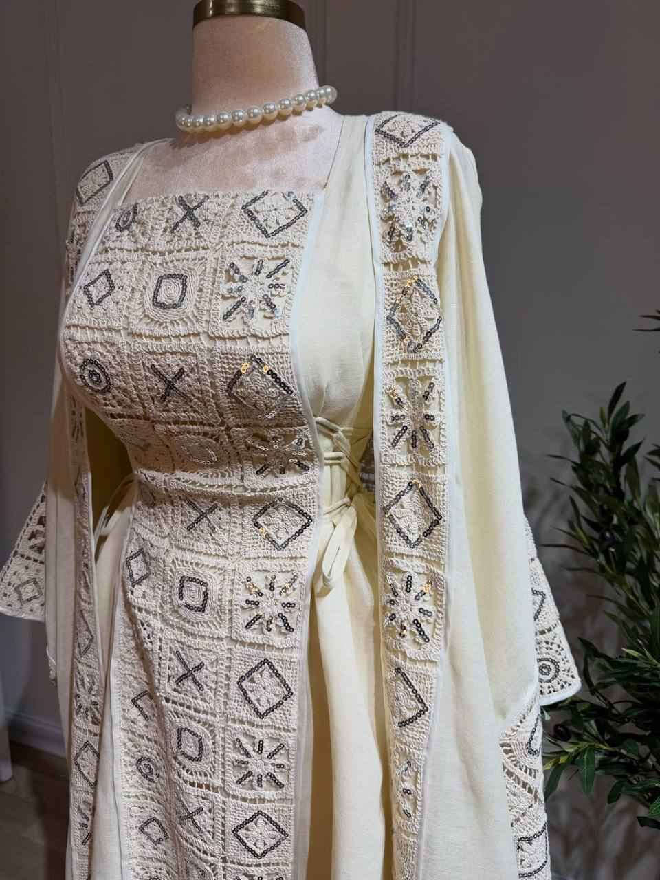 كولكشن الجمال✨🌙

فستان مع بشت 
خامه للن صيفي بارد 
كوالتي عالي الاصلي🫰🏻

قياس 38 40 42 44 46 48 
لون واحد فقط النجف, العراق


**إذا كنت صاحب هذا الإعلان وتريد حذفه لأي سبب، رجاءا أرسل رسالة إلى الدعم الفني**