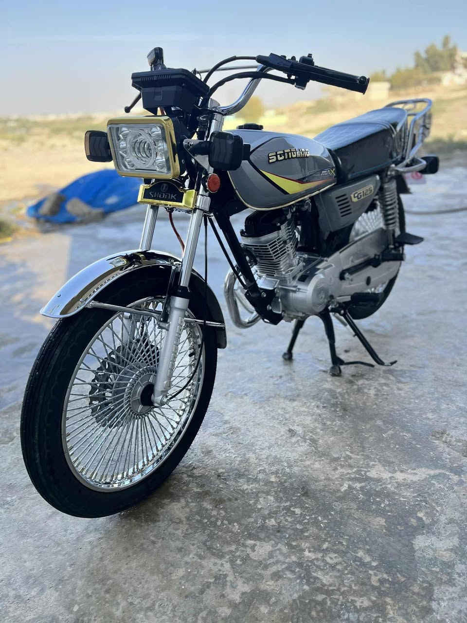 موديل 2025 نضافه 100/100
السعر 750 وبي مجال 
***********
