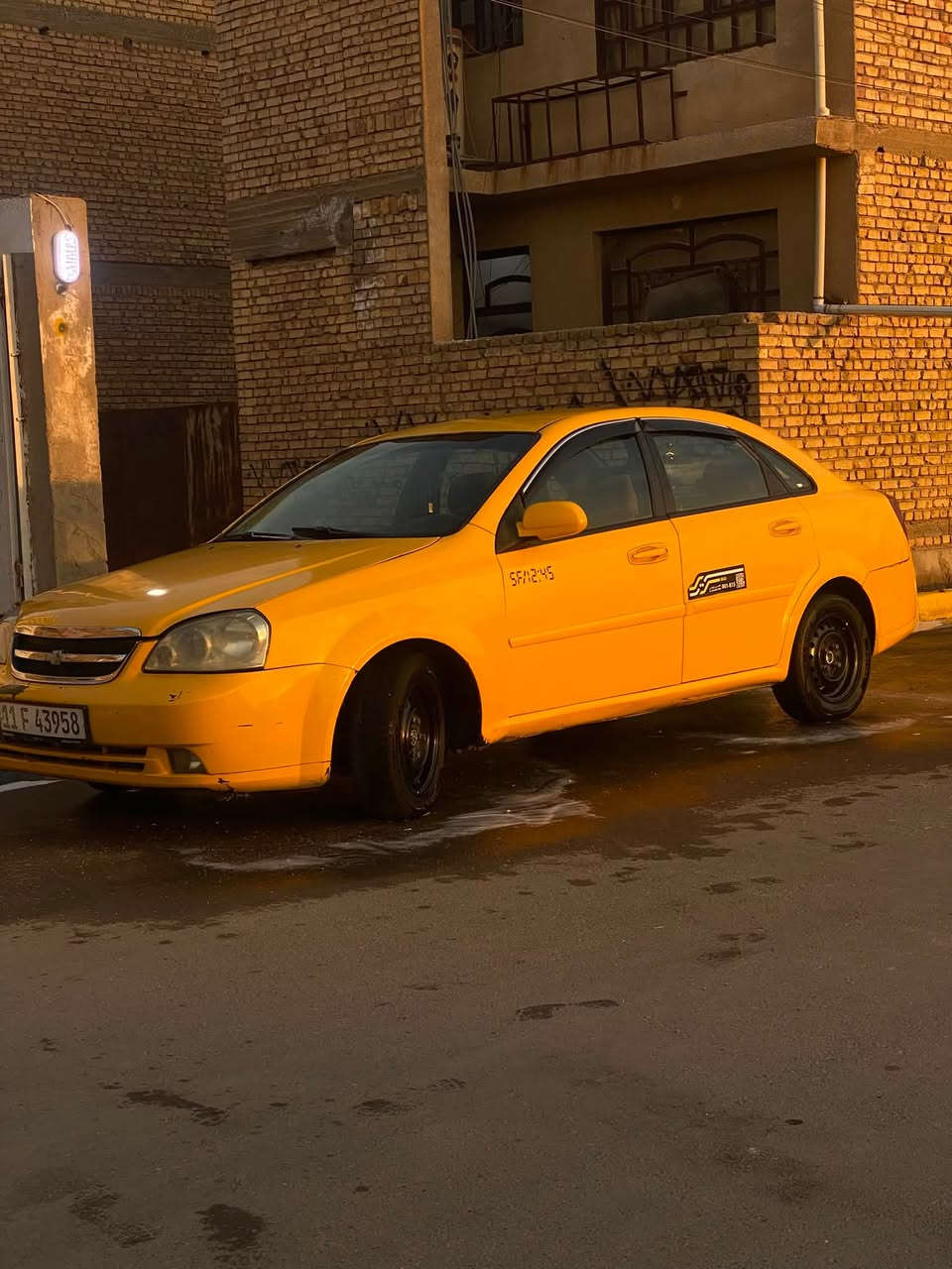 السلام عليكم بيع سريع سياره فورنزه مديل2008 وارد أمريكي مكينه2000مجفته تجفيفت جديد درجه أوله تخم تاير جديد تبريد ثلج وخير من الله عبوه وفيت بم وقاعده جديد صدره نص عمر طسته ناعمه سياره قويه من شلعه ومعدل وترايه يخبل كير مكفول درايم مكفول كلشي بيه مكفول وجديد ابريك جديد دوشمته مو فول بس كعدته حلوه سياره حلوه ومال شغل تجي اتكلب واتشوف ابعينك السعر 46وبيها مجال للطيبين وسياره بسمي بس سنويه ساقطه ماصارله اهواي العنوان بغداد الحسينيه الراشديه الرقم ***********
