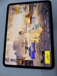 ايباد m4 11 eslm *Wi-Fi بعده داخل الضمان ضمان ماستر  صار شهر من فتحته ...