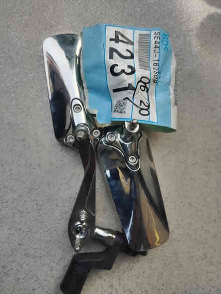 السلام عليكم.. مري لد فحل شمعة يرهمن مال مزاد ياباني سعر 50 وبيهن مجال مكان بغداد بلديات ***********
