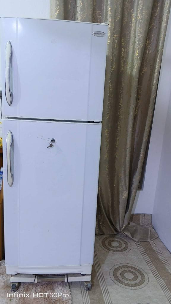 ثلاجة للبيع نضيفه ثلج شرط فحص اسمها كونكورد 16قدم السعر250بيه مجال شراي خاص عنوان حي الغدير محافظه العمارة عمارة, ميسان


**إذا كنت صاحب هذا الإعلان وتريد حذفه لأي سبب، رجاءا أرسل رسالة إلى الدعم الفني**