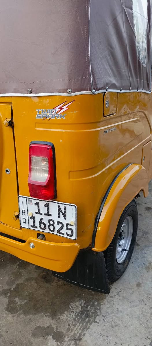 سلام عليكم تكتك مديل 2021 رقم وسنويه نكليزي تحويل ثاني يوم 
كشر نضيف فقط دوس معمرات 
مكينه كير كسل خير من الله 
عنوان بغداد حي نصر 
هاتف ***********
