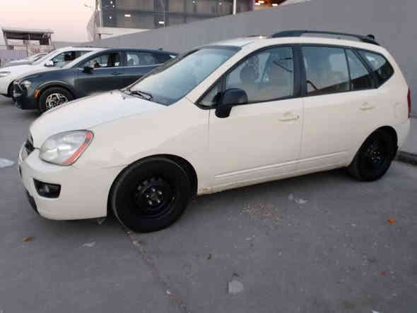 كارنز 2009 سبعة راكب خليجي تبريد مكينة كير حدادية خير من الله تخم تاير نضيف السونار مرفق مع الصور السيارة رقم انكليزي باسمي هزة جديدة تحويل ثاني يوم مكانها بغداد سعرها 97 وبيها مجال الشراي يتصل  ***********
