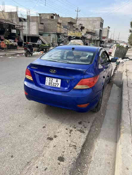 لسلام عليكم 
اكسنت مديل 2013 ضررها خلفي قبق صندوك وروس الجاملغات بارد بدون صبغ السياره بسمي وشرط التحويل وبيها كابون 
السعر 88 وبيها مجال 

‭0771 823 7762‬
***********
