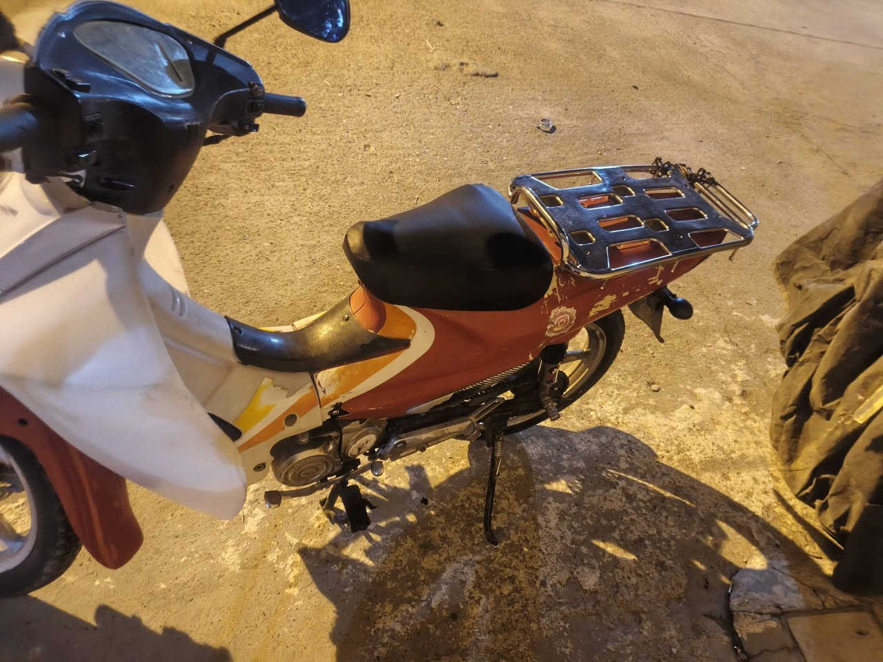 دراجه سرفيز للبيع  السعر 750بي مجال التفاصيل  اتصال بالرقم ***********
