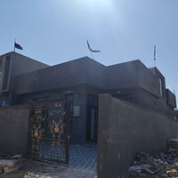 ذويب الثاني ركن • ٢٢٠م • بناء حديث