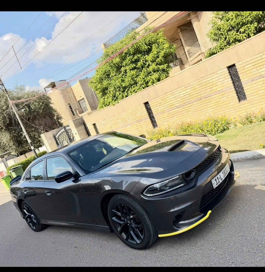 السلام عليكم للبيع
DODGE CHARGER
دودج جارجر 2023 SXT اصل النداء الاخير LAST CALL
السيارة حادثها بنيد وجاملغ وقطعة كلير صور حادثها بلمنشور عليها كت جيتي 
رقم بغداد الدولي باسمي رقم وهزة وسنوية جديدة  
تو ويل 
ماشية 52
مواصفاتها :-
بصمة / تشغيل عن بعد
شاشة جبيرة كار بلي اصدار 23
قطعتين تبريد
كشن كهرباء
حساسات خلفية وكامرة
سستم صوت الباين ALPINE
مازدات بلادية الاشاره لد
وبقية المواصفات المعروفة
السياره جاهزة من كلشي وبعدها بريحة الشركة وبوضع الشركة كله بلادي ولا كلوب بلدشبول
محرك كير اكسل تبريد كفالة شرط
السعر 205

📍مكان السياره بغداد - الاطباء 

📞رقم الهاتف ***********
