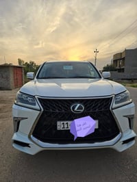 لكزز 2017 خليجي super sport بريم  مكفولة كفالة عامة السيارة  رقم بغداد...