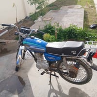 دراجه كلك كلك  للبيع مديل 22 دراجه نضيفه كلش سعر 500وبيها مجال مكان مج...