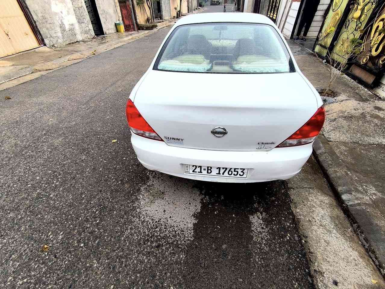 سني 2010ياباني محرك ابيض كير عادي محرك ما مفتوح لا قبق ولا شي اكو شويه دخان احتمال صوج الدهن ماشيه190سنويه وارقام جديدا مكاني اسليمانيه جمجمال 115وبيهه مجال للشراي حك الجيه الرقم***********
