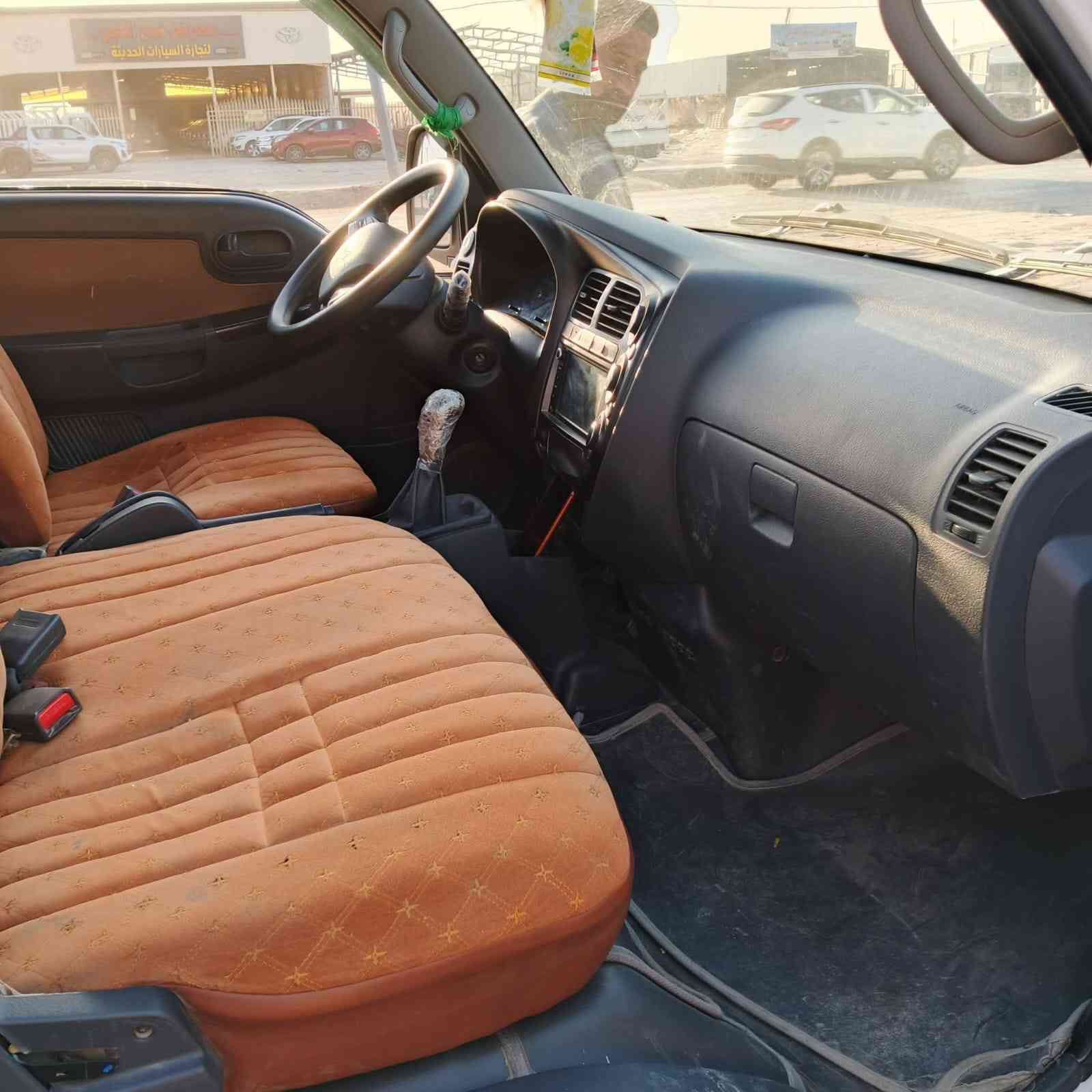 السلام عليكم من رخصت مدير الكروب كيه موديل 23باب أول سياره خير من الله رقم بابل سنويه ل28 مكان ديوانيه قضاء المهناويه الرقم *********** السعر 152 وبيهه مجال لشراي
