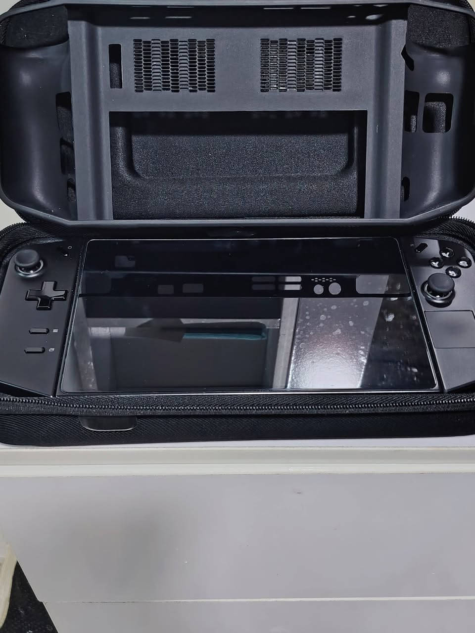 السلام عليكم
ليجن كو 512
استخدام كلش نضيف
مع لاصق حماية
وكفر والجنطه مال الجهاز
780 بي مجال قليل مكاني نجف توصيل موجود
***********
