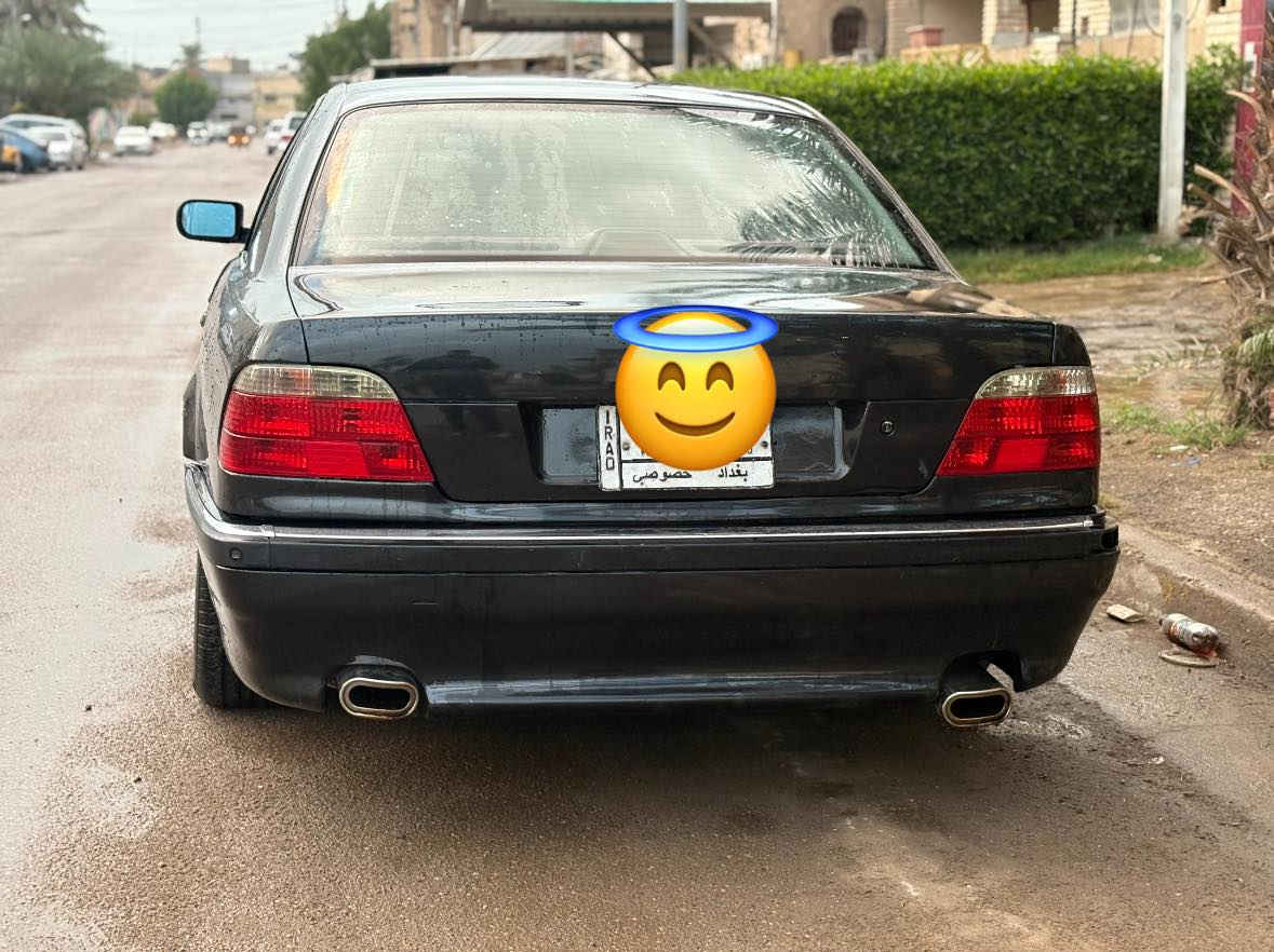 سلام عليكم
خفاش 740 اصل وفصل موديل 95 محدث 2000
077 16340806
 السعر 88$  
 رقم بغداد  تحويل ثاني يوم
مواصفات معروفة 
مكان سيارة بغداد  / البنوك
