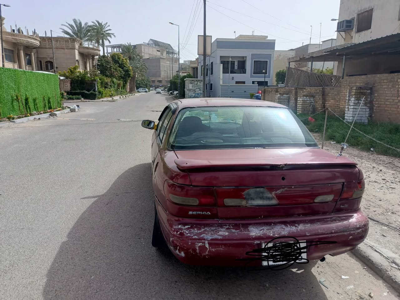 سلام عليكم كياسيفيا موديل 1995 محرك كير كهربائيات كامله رقم انكليزي بغداد تحويل ثاني يوم السعر 32 
مكانه بغداد ابو غريب خان ضاري 
رقم الهاتف ***********
***********

