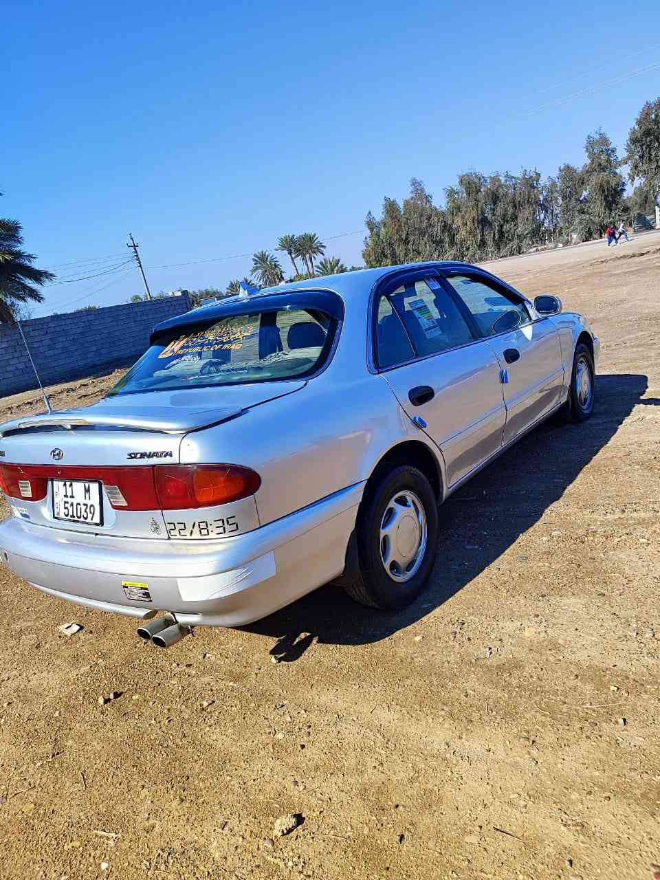 وجماعه اليكسرون بسعر الله يسامحهم النضيف غالي والسياره متعوب عليه
ميعجبك سعر عوفه ليدور جديد هوه هذا جديد ع ايدي بعده شركه سياره ممستخدمه يعني جانت متروكه عد شخص من نادر اكو هيج سيارات 
السلام عليكم 
سوناتا تو 1994
رقم بغداد دولي وهزه جديده بسمي 
شرط التحويل 
كير اوتوماتيك 
مكفوله من ضربه ولكص ول خياس 
كهرائيات ع وضع شركه ولا ملعوب بيه 
ويل كب البلادي 
تبريد شغال تخم تاير جديد كير ومكينه حاويه بشرط
كيجات كلها شغاله حته ل بانزين هم يشتغل 
سياره مابيه كل عيب تخبل ول يأخذه يرحملي دشبول جديد 
صدر امامي خلفي كله جديد ترايك 200
مسجلها فول كيجات كلها شغاله 
محرك 2000
السعر 50 وبيها مجال 
***********
***********
