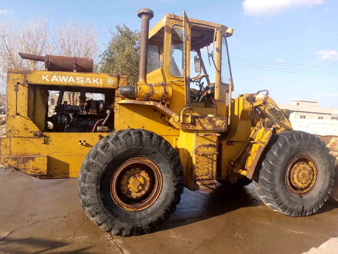 شفل70bموديل 85محرك وكير واكسل كل شرط 
رقم الموبيل  ***********
