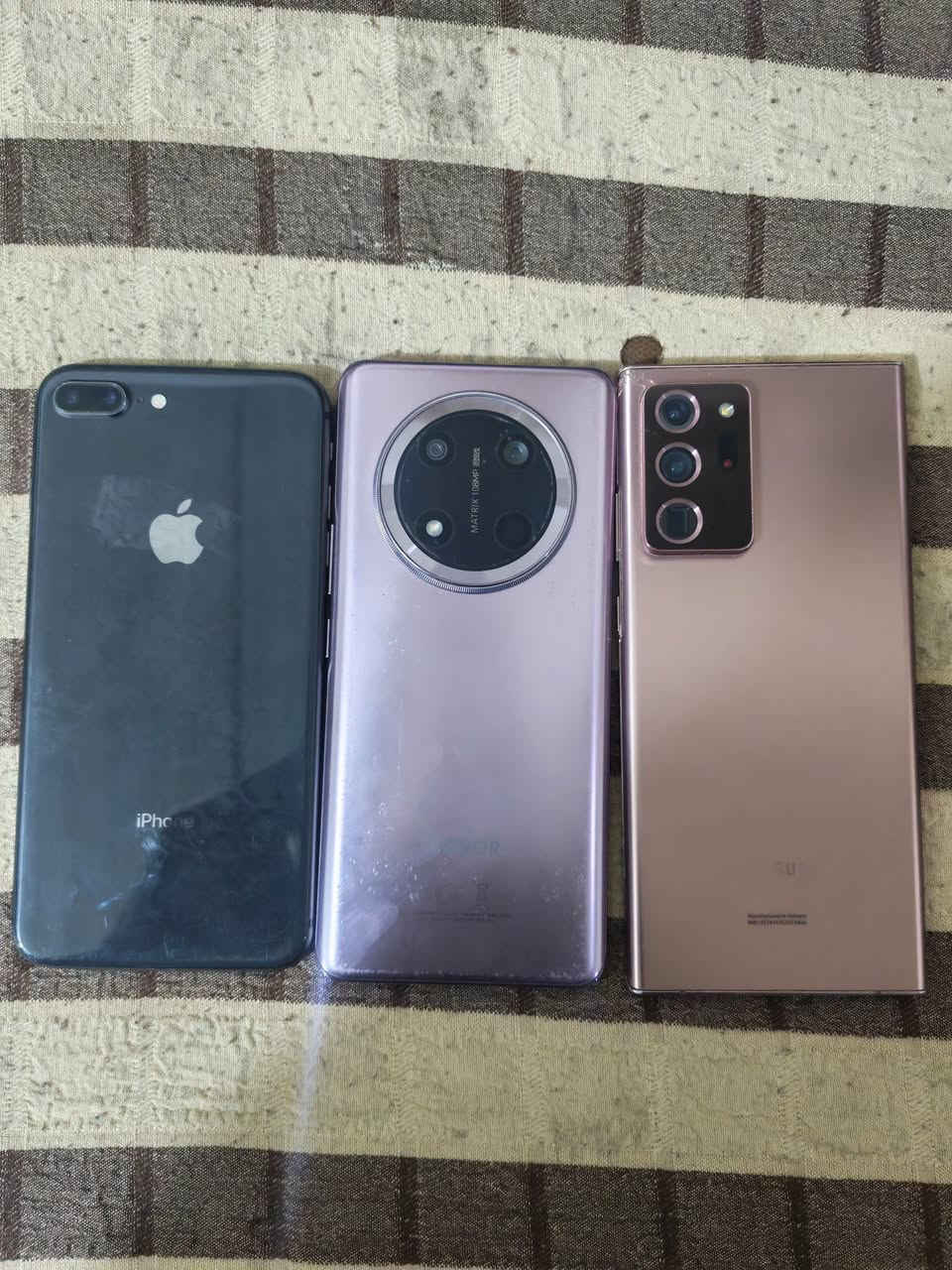 السلام عليكم اجهزه للبيع 
كلكسي نوت20 بي فطر بالشاشه ونقطه سوده وخط مثل ماموضح بالصوره وفطر خفيف بالضهر سعره 200 وبي مجال المايعجب سعر لا يعلق 
هونر9c ذاكرته 256 رام12 وياه كفر وكارتونه سعره 275 
ايفون 8 بلاص بطاريته 74 ذاكرته 64 ممبدل بي اي شي سعره 125 وبي مجال 
رجا المو شراي لا يعلق


**إذا كنت صاحب هذا الإعلان وتريد حذفه لأي سبب، رجاءا أرسل رسالة إلى الدعم الفني**