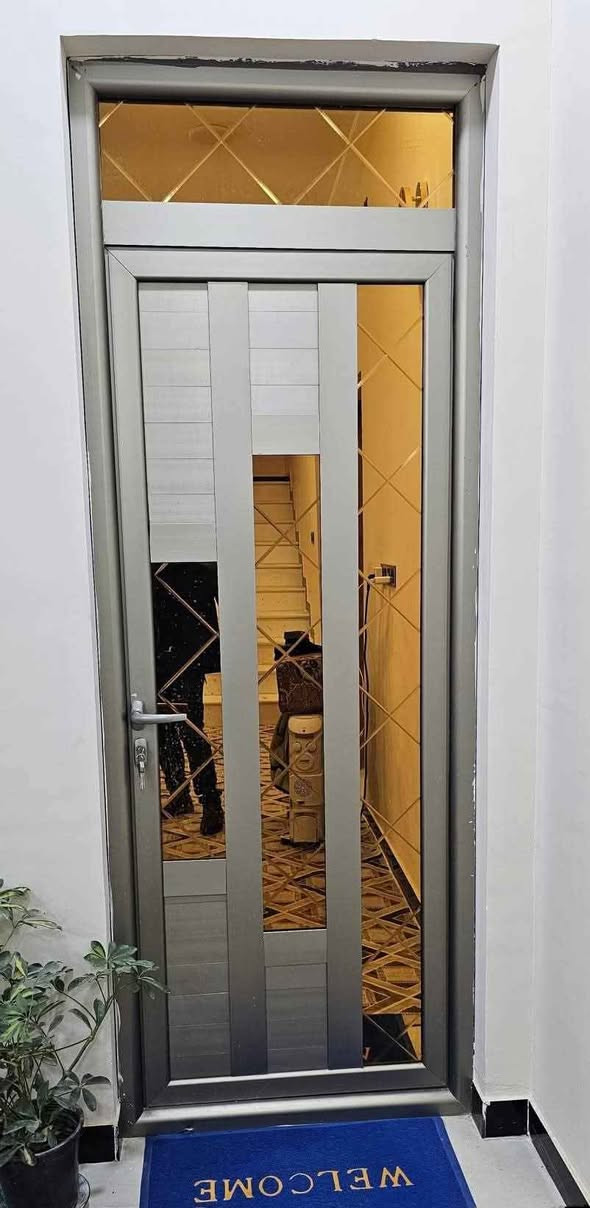 🔹 محجرات ألمنيوم بتصاميم ه🔹

نقدم لكم أجمل محجرات الألمنيوم المناسبة للدرج والبلكونات،
تصاميم أنيقة تضيف لمسة فخامة وأمان لبيتكم.

✔️ جودة عالية
✔️ شغل مرتب ودقيق
✔️ تصاميم حديثة تناسب كل البيوت
✔️ أسعار مناسبة

للحجز والاستفسار راسلونا على الخاص

أو الاتصال على الرقم:
📞 ***********

📞***********

اختار الفخامة… وخلي بيتك يبرز بالأجمل ✨ بغداد, العراق
