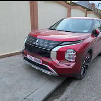 اوتلاندر • ٢٠٢٤ • دفع رباعي